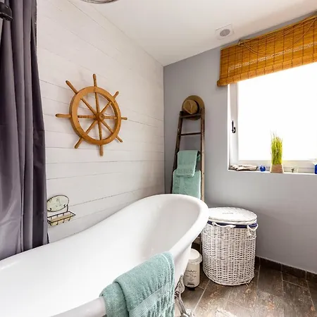 Berrybay * Balatonkeresztúr