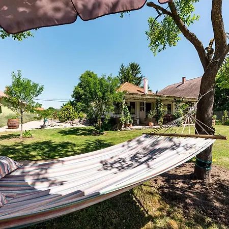 Berrybay Vakantiehuis Balatonkeresztúr