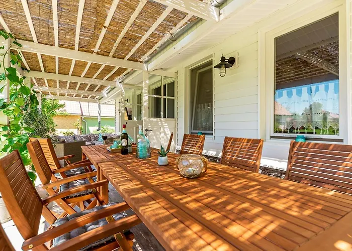 Berrybay * Balatonkeresztúr