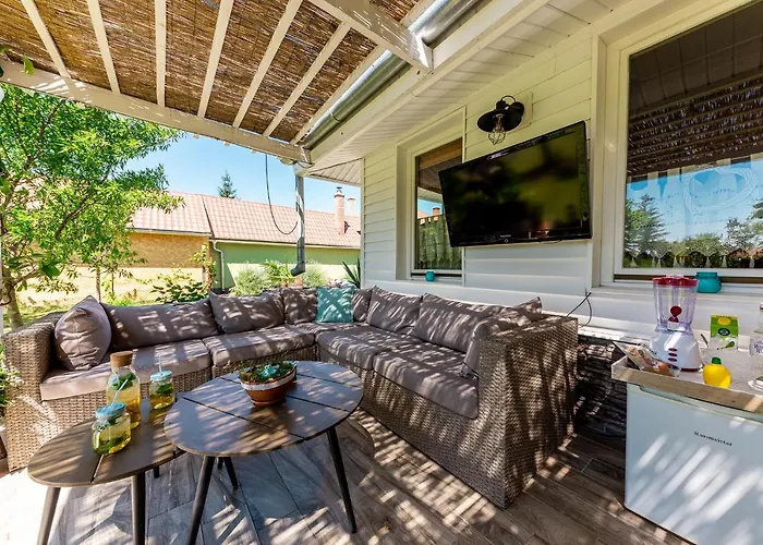 Holiday home Berrybay Balatonkeresztur